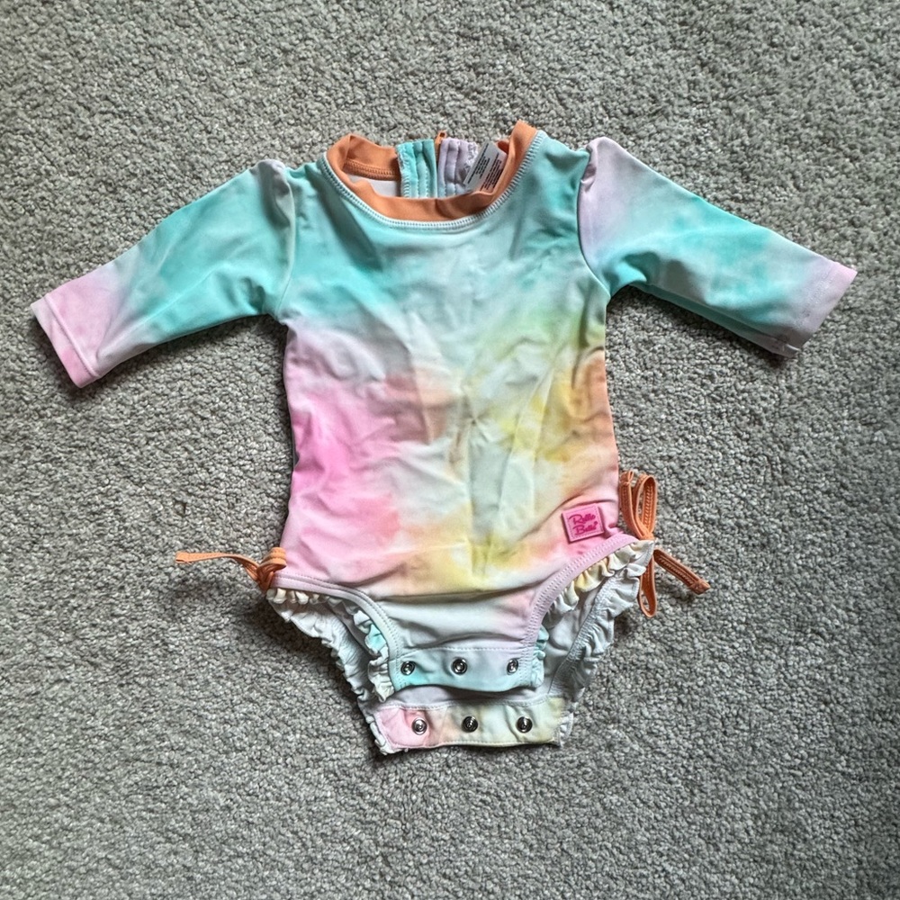Ruffle Butts 0-3 mos EUC